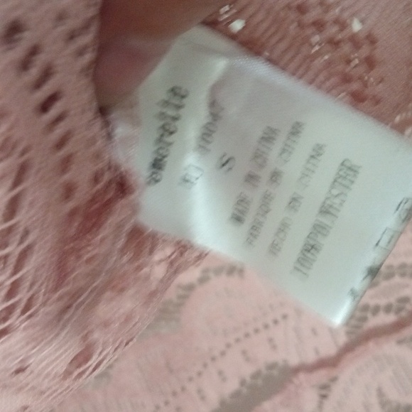 Pink Lace Fringe Kimono - Picture 3 of 5